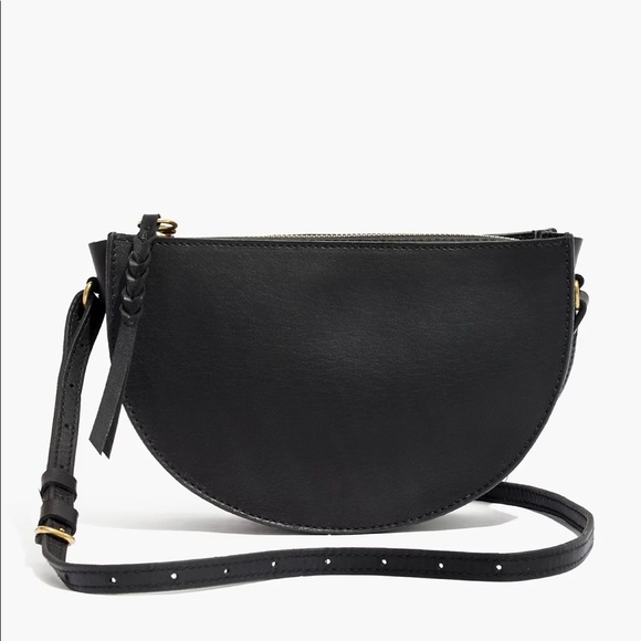 Madewell Handbags - NWT Madewell Juniper Crossbody Bag